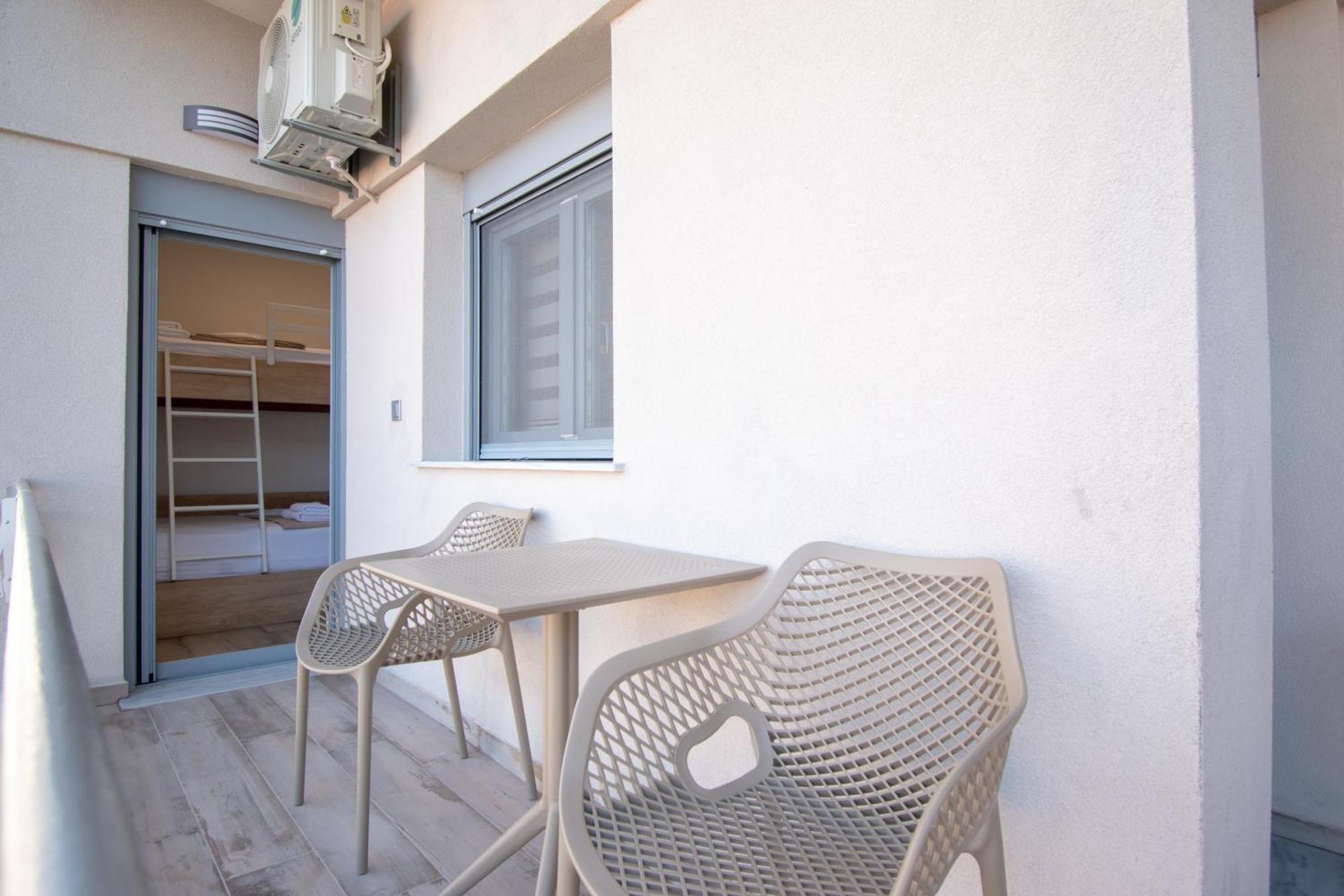 Magdalena Seaside Apartments 네아 로다 외부 사진