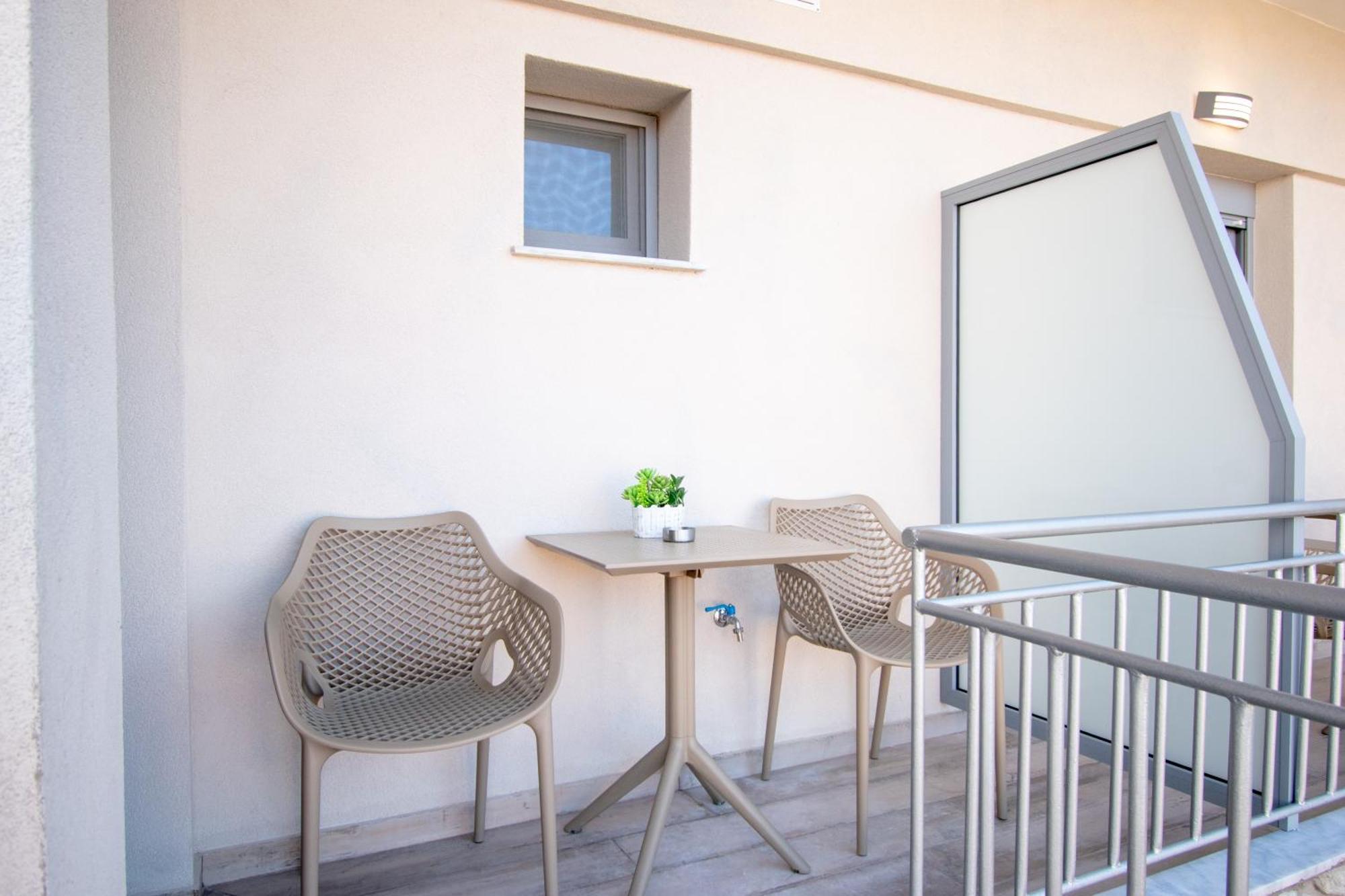 Magdalena Seaside Apartments 네아 로다 외부 사진